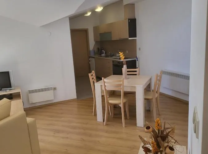 Aspen Golf D 401 Apartment *